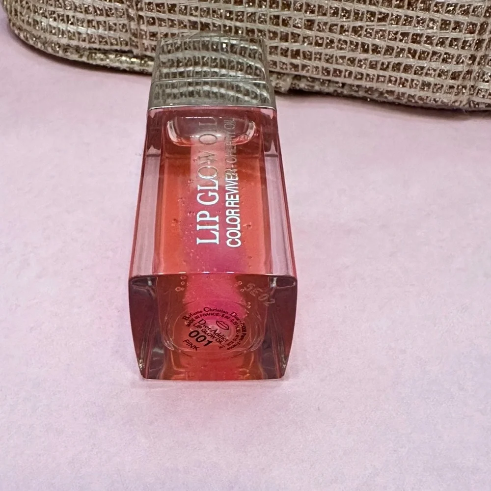 Dior Gold 2025 Holiday Cosmetic Bag  + Lip Oil 001 Pink NIB - Picture 8 of 9